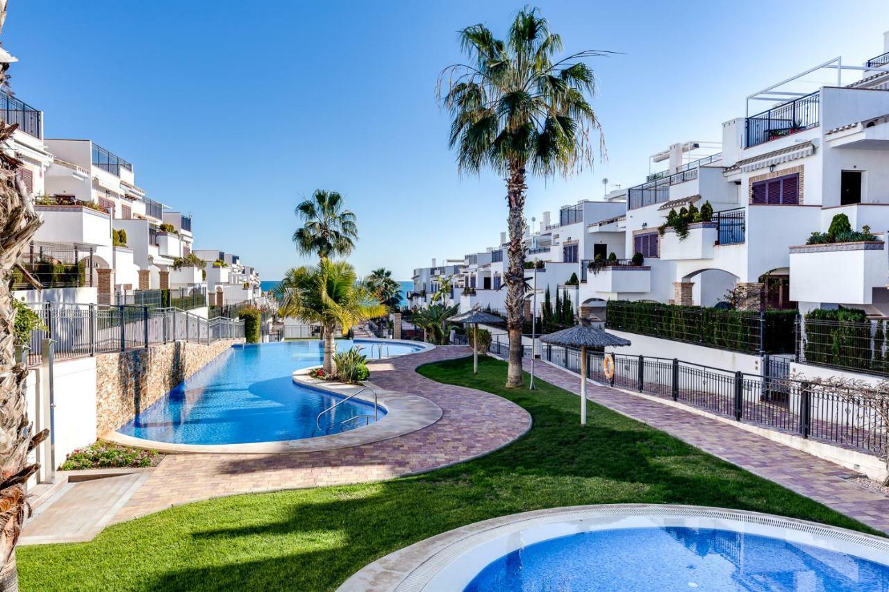 شقة Azul Beach - La Mata تورّيفيِخا المظهر الخارجي الصورة